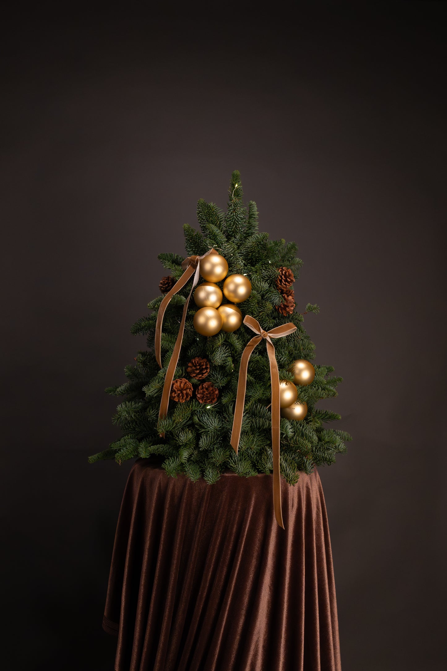 Holiday Tree, Wreath & Candle Set
