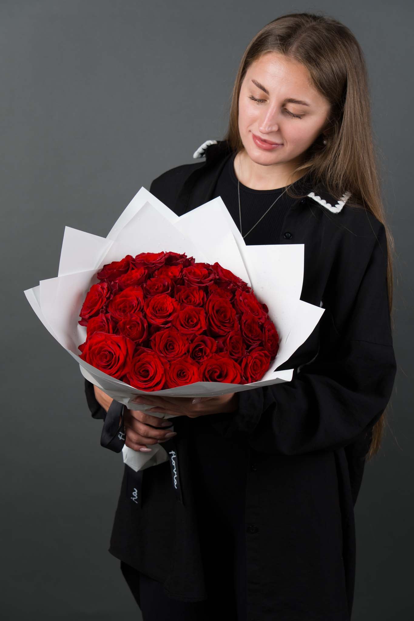 31 Red Roses Premium Hand Bouquet