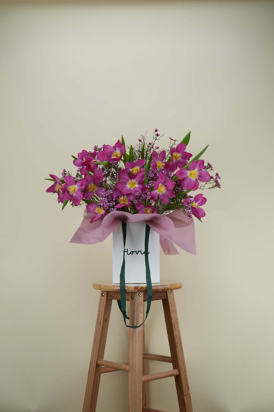 Affordable Graduation Flower Delivery in Dubai
