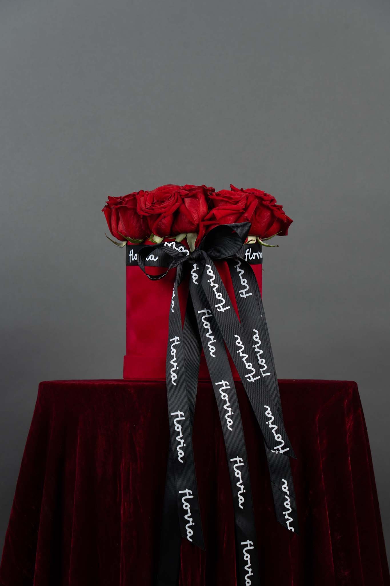 Royal Red Rose Hatbox