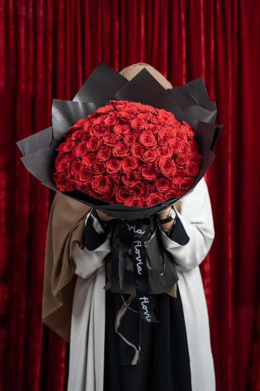 101 Grand Romance Red Roses