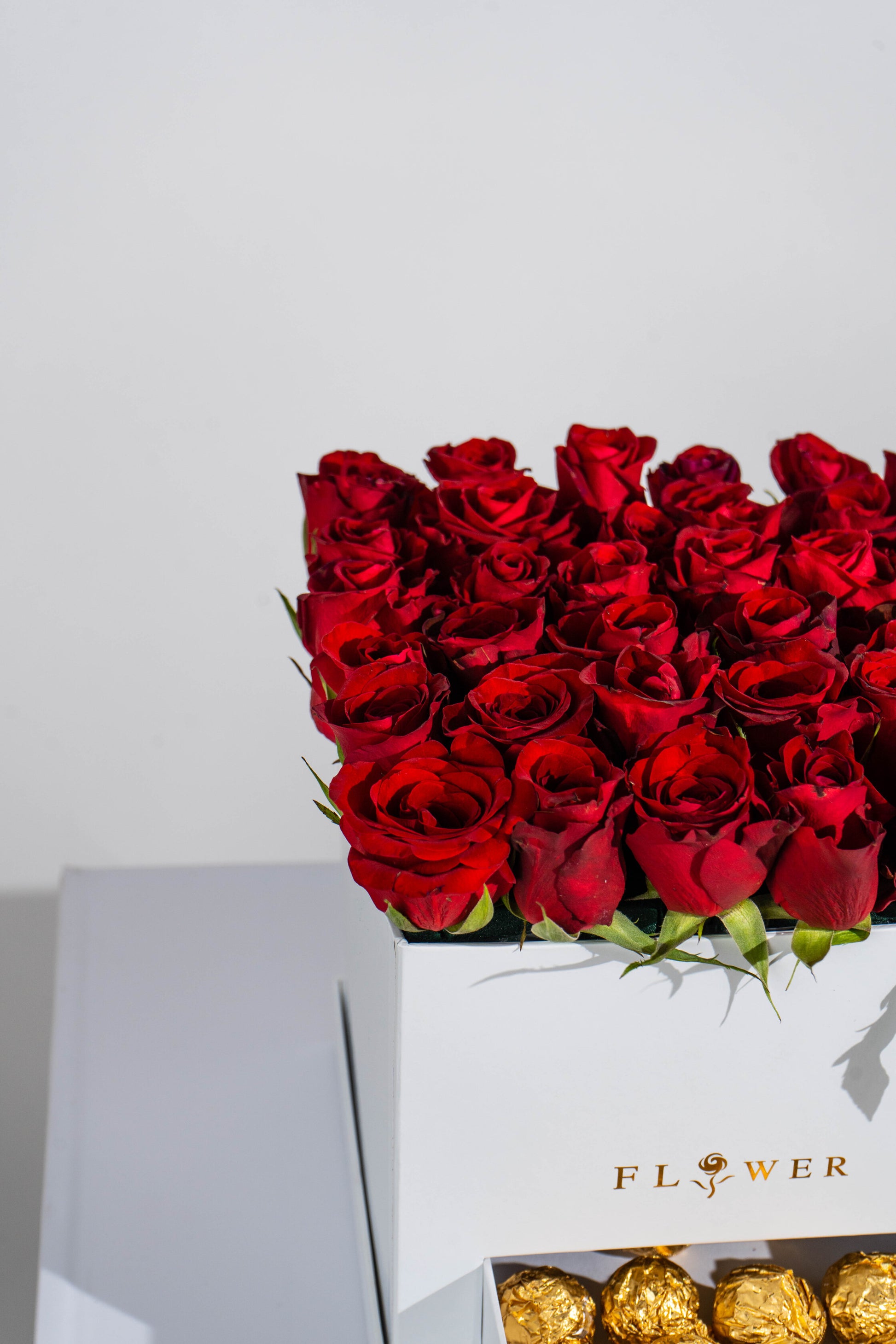 Red Roses Basket