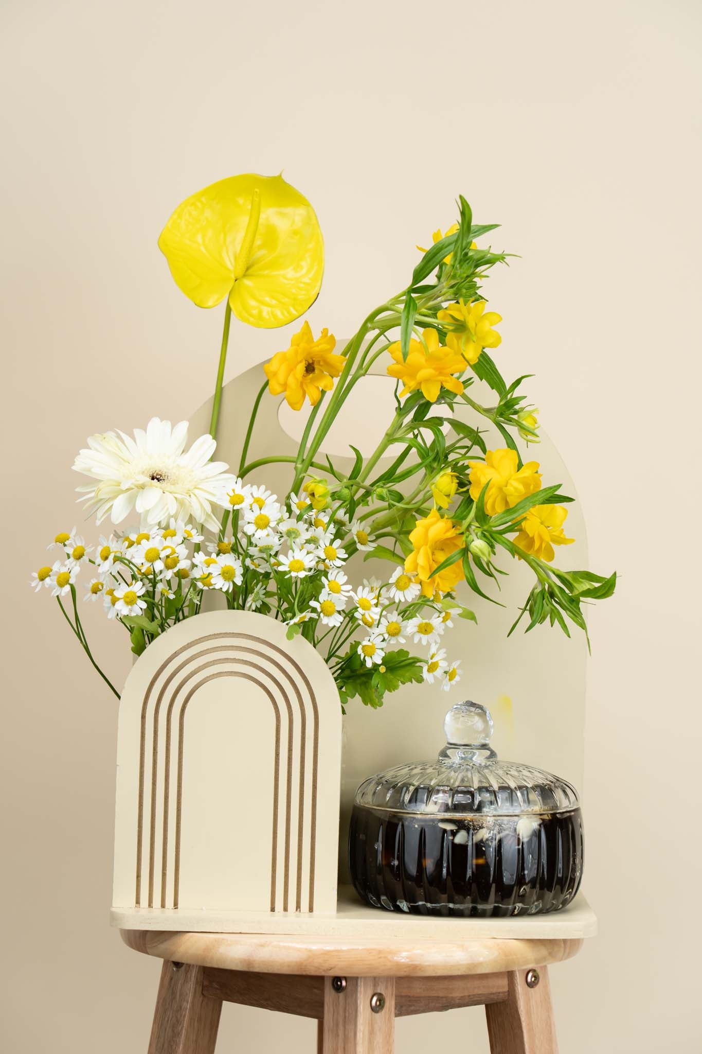 Elegant Yellow Daisy